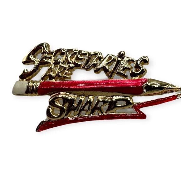 Secretaries are sharp Vintage brooch costume - Picture 5 of 6